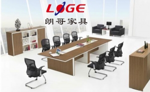 選擇辦公家具品牌時(shí)需要避免的誤區(qū)有哪些呢？